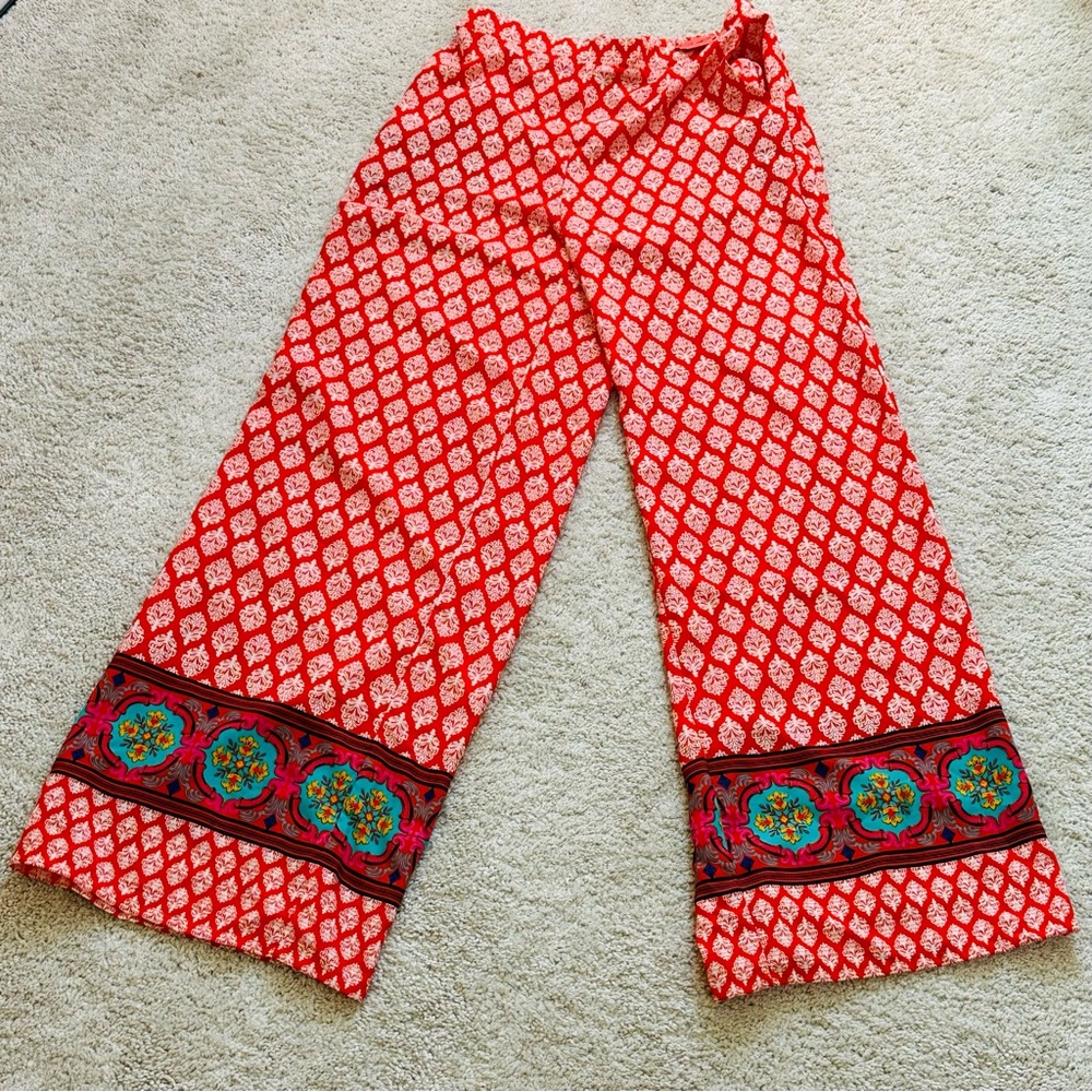 Love Tree Red and White Patterned Pants